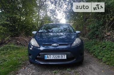 Хэтчбек Ford Fiesta 2011 в Львове