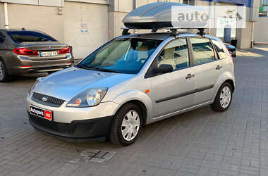 Хэтчбек Ford Fiesta 2006 в Одессе