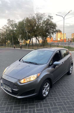 Хэтчбек Ford Fiesta 2014 в Киеве