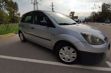 Хэтчбек Ford Fiesta 2007 в Киеве