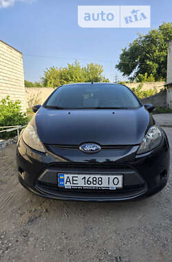 Хетчбек Ford Fiesta 2012 в Дніпрі