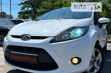 Хетчбек Ford Fiesta 2011 в Сумах