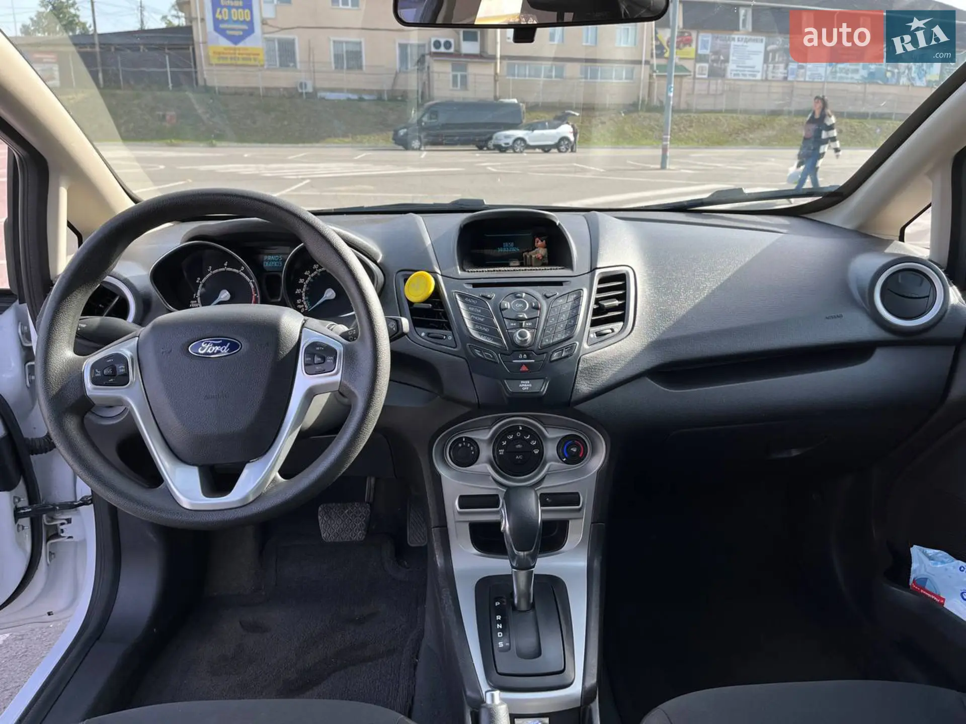 2017 Ford Fiesta - мініатюра 21