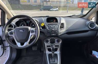 Седан Ford Fiesta 2017 в 