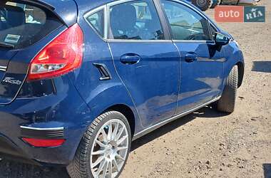 Седан Ford Fiesta 2009 в Львові