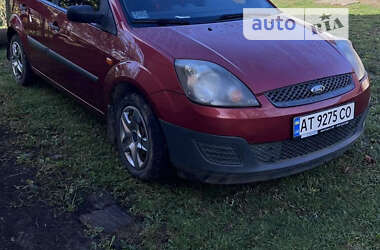 Хэтчбек Ford Fiesta 2006 в Ивано-Франковске