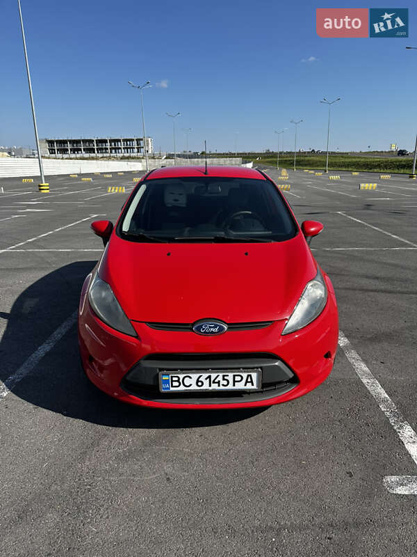 Хэтчбек Ford Fiesta 2012 в Львове фото 2 Хэтчбек Ford Fiesta 2012 в Львове
