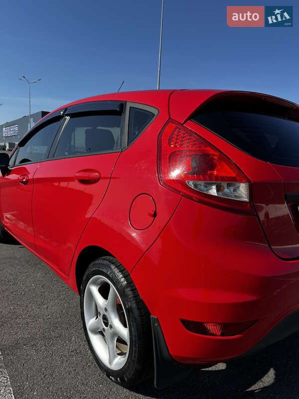 Хэтчбек Ford Fiesta 2012 в Львове фото 14 Хэтчбек Ford Fiesta 2012 в Львове