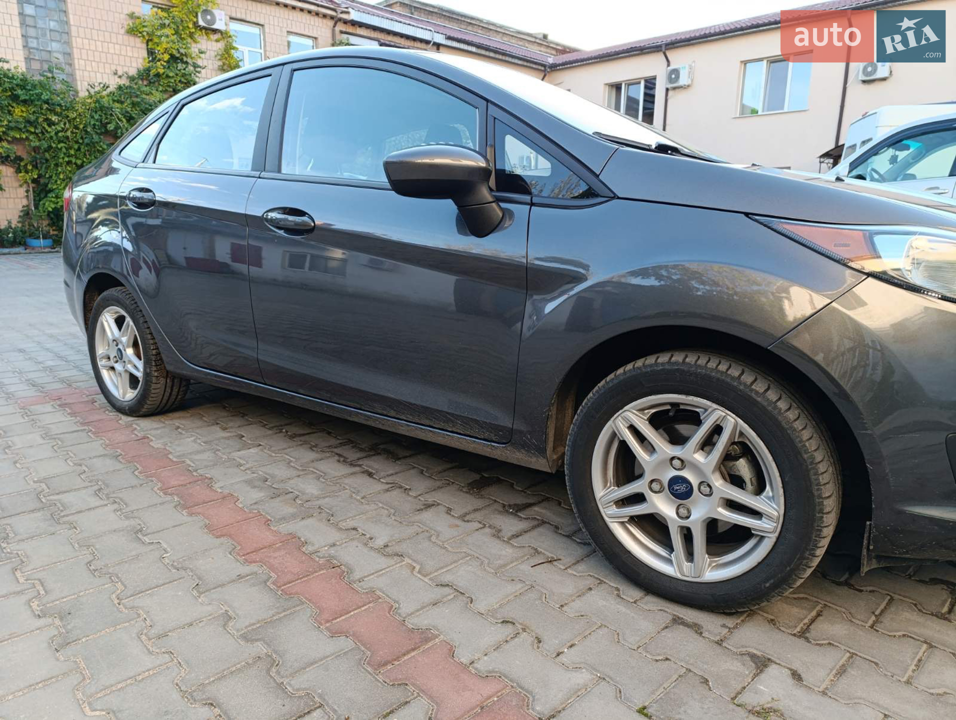 2018 Ford Fiesta - мініатюра 3