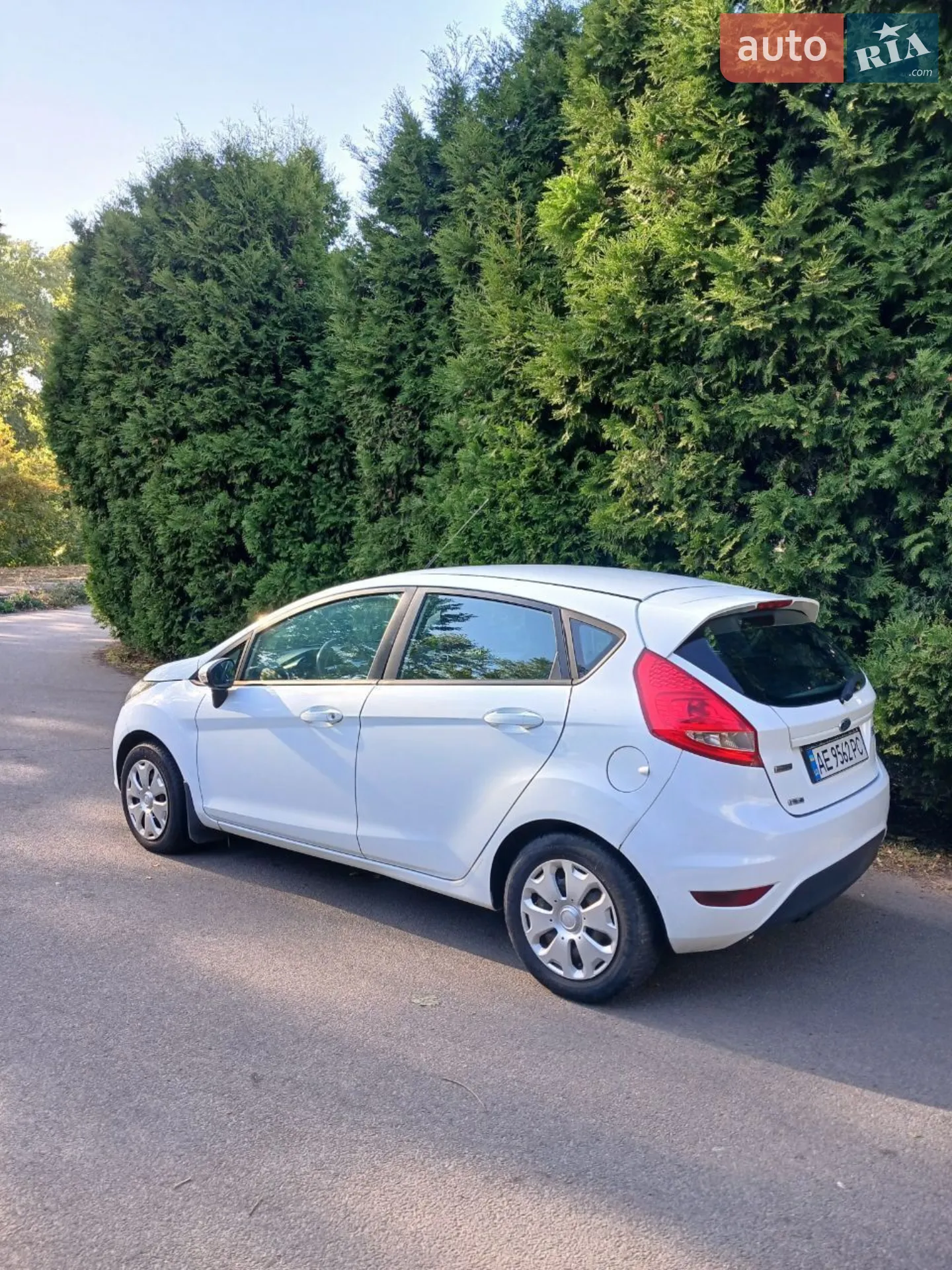 2012 Ford Fiesta - мініатюра 8