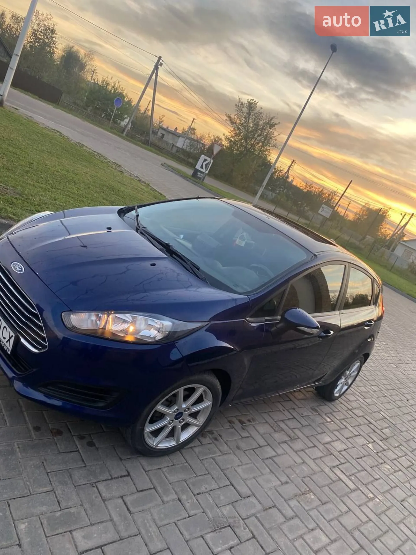 2015 Ford Fiesta - мініатюра 12