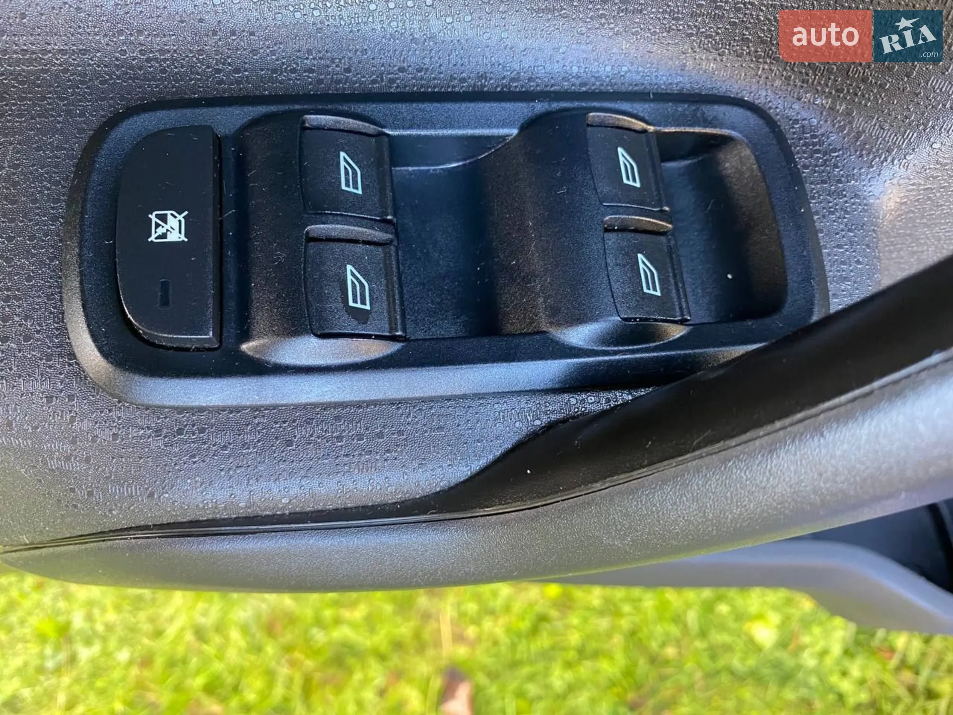 2015 Ford Fiesta - мініатюра 20