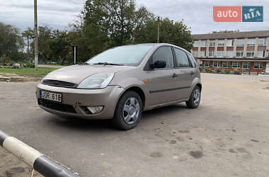 Хэтчбек Ford Fiesta 2004 в Одессе