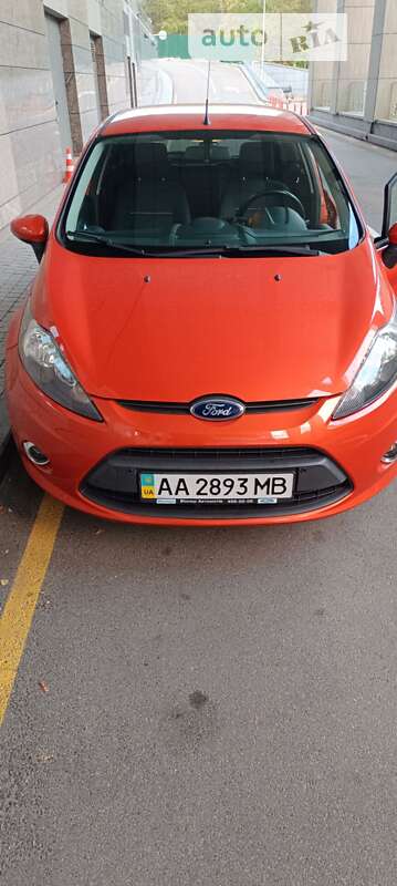 Хэтчбек Ford Fiesta 2011 в Киеве
