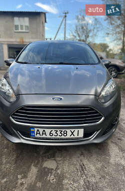 Седан Ford Fiesta 2013 в Ірпені