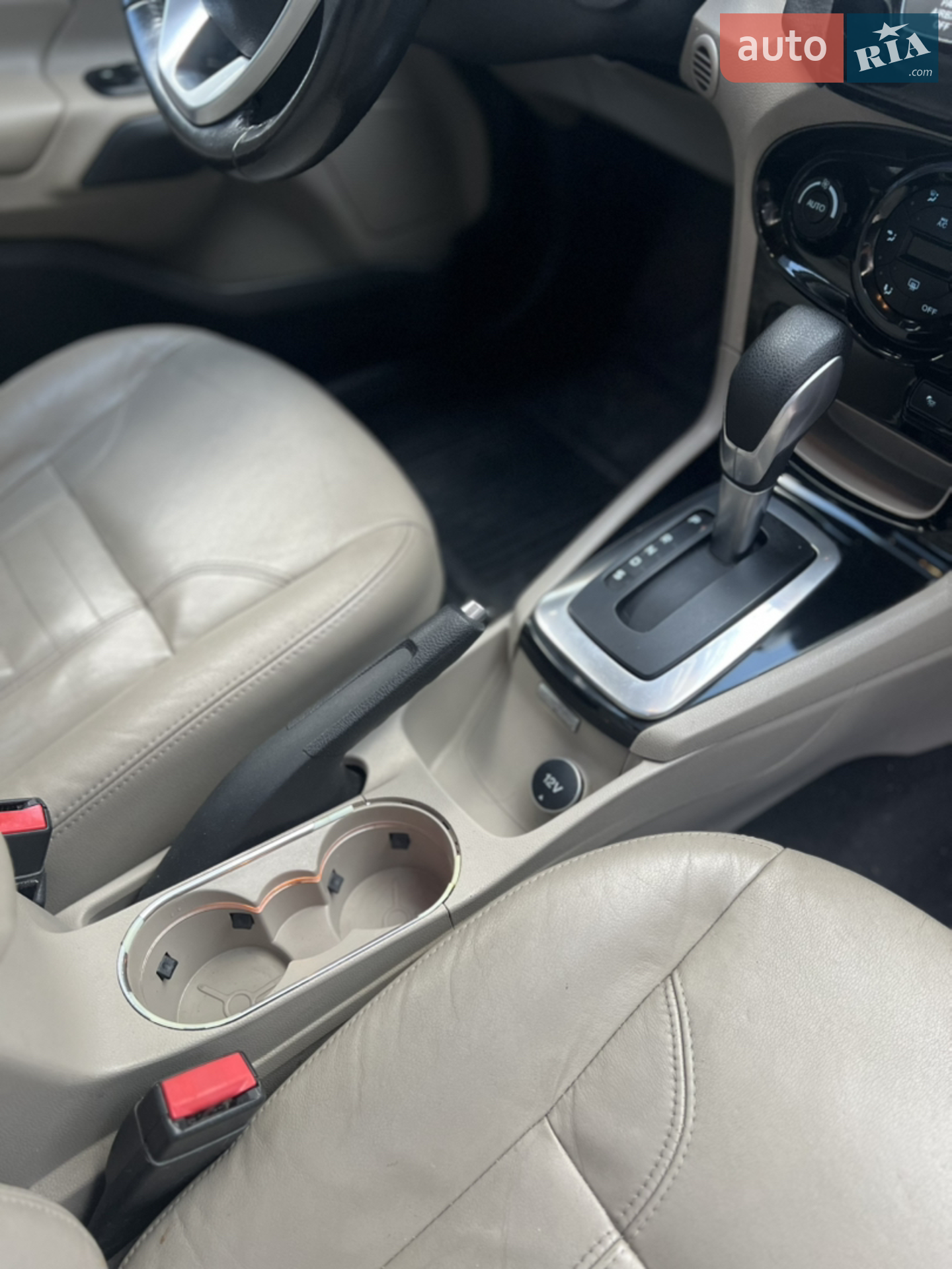 2013 Ford Fiesta - мініатюра 6