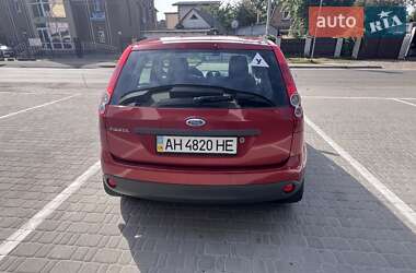 Хетчбек Ford Fiesta 2007 в 