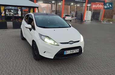 Хэтчбек Ford Fiesta 2011 в Полтаве