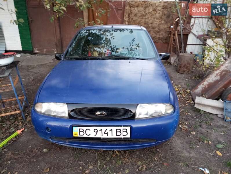 Хэтчбек Ford Fiesta 1997 в Ракитном