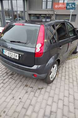 Хэтчбек Ford Fiesta 2008 в Рогатине