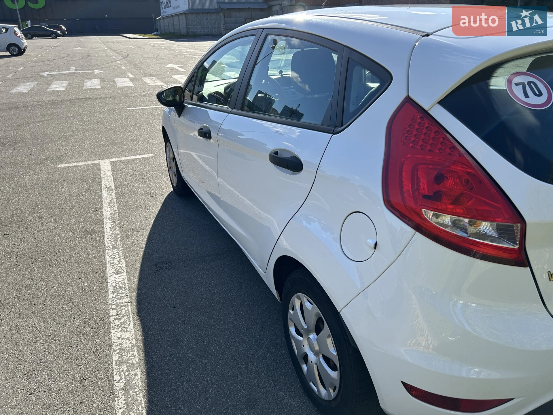 2012 Ford Fiesta - мініатюра 7
