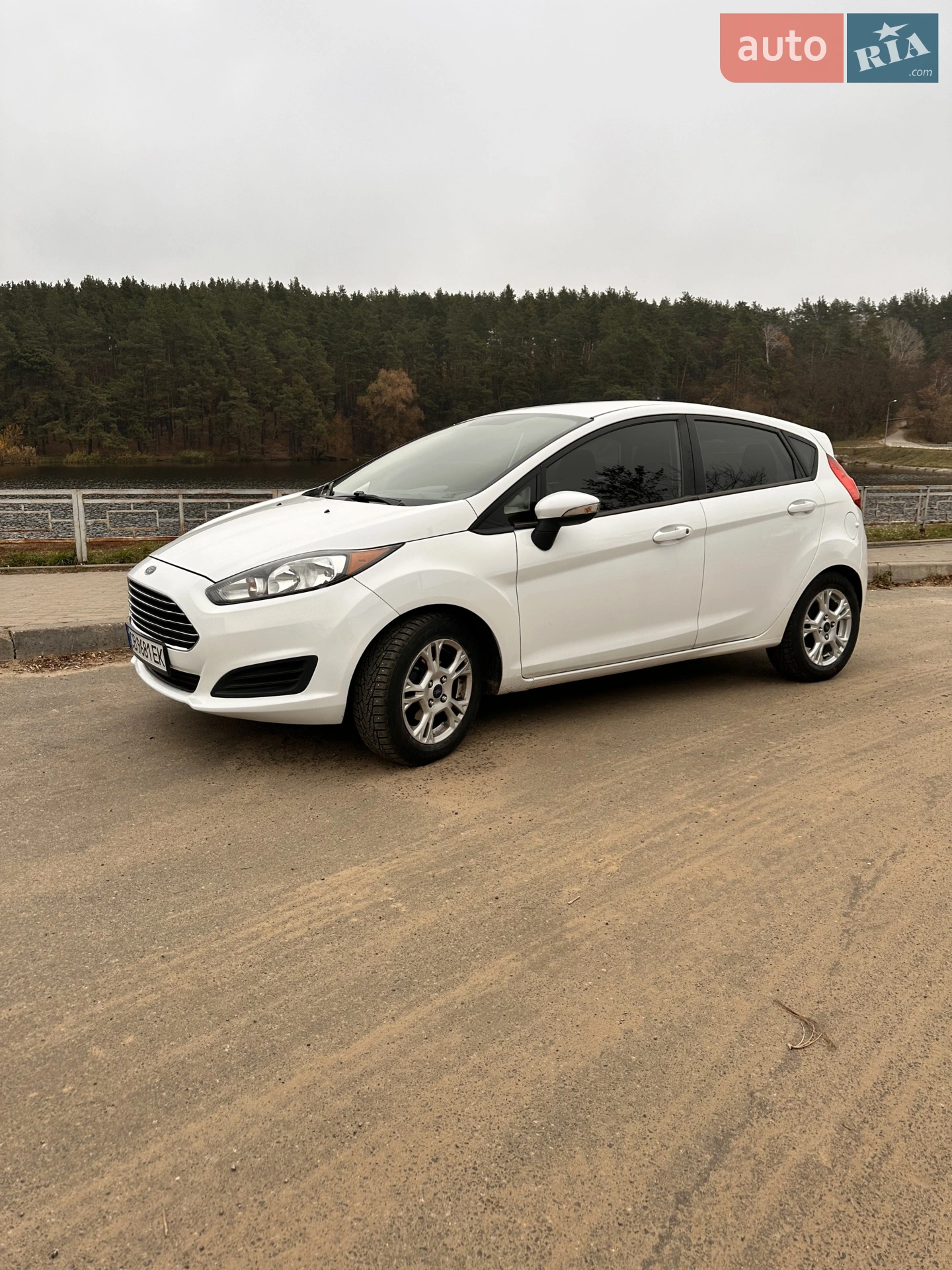 2014 Ford Fiesta - мініатюра 2