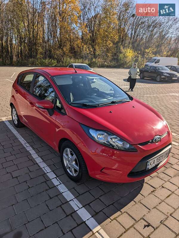 Хетчбек Ford Fiesta 2011 в Луцьку