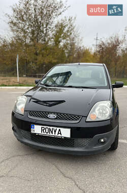 Хетчбек Ford Fiesta 2008 в Запоріжжі