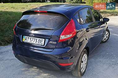 Хэтчбек Ford Fiesta 2012 в Ивано-Франковске