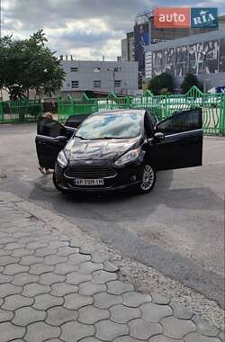 Хэтчбек Ford Fiesta 2013 в Днепре