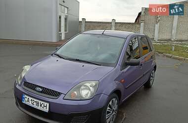 Хэтчбек Ford Fiesta 2008 в Черкассах