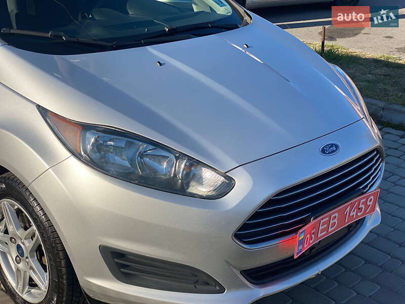 Седан Ford Fiesta 2019 в Ровно