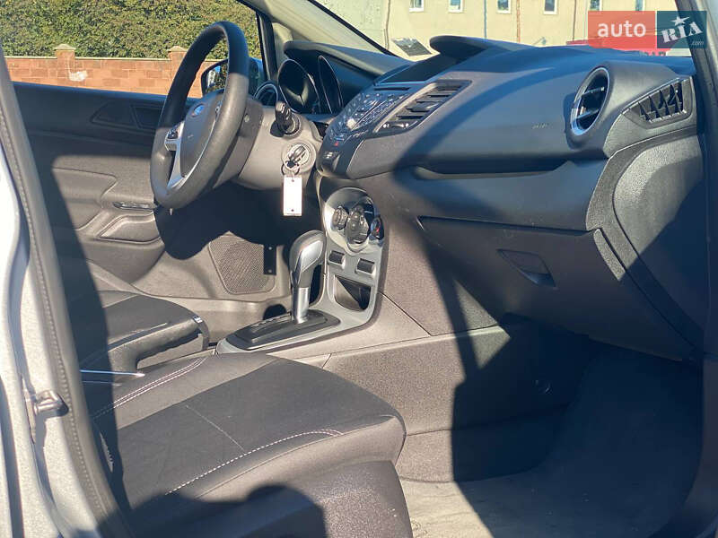 Седан Ford Fiesta 2019 в Ровно