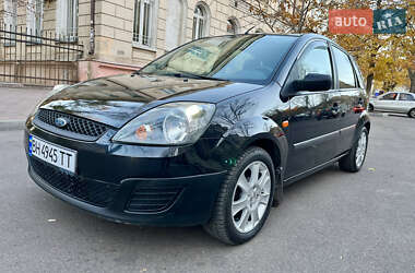 Хэтчбек Ford Fiesta 2005 в Одессе