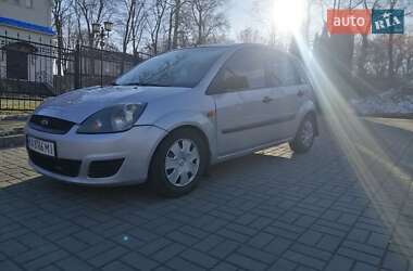 Хетчбек Ford Fiesta 2006 в Прилуках