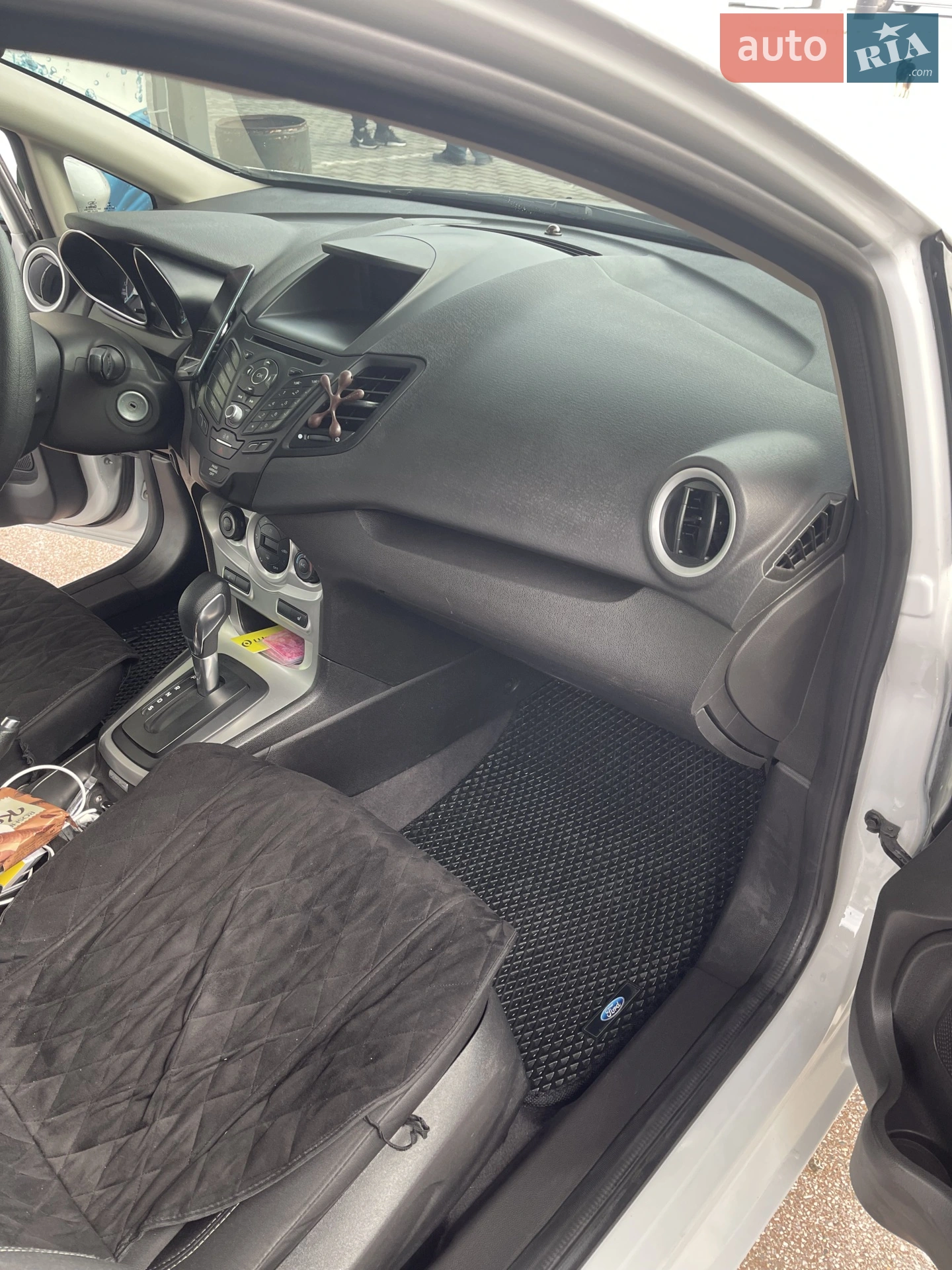 2019 Ford Fiesta - мініатюра 6