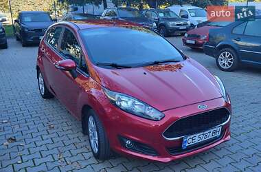 Хэтчбек Ford Fiesta 2016 в Черновцах