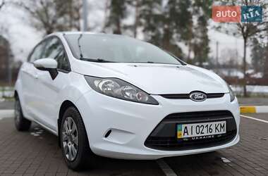 Хэтчбек Ford Fiesta 2011 в Киеве