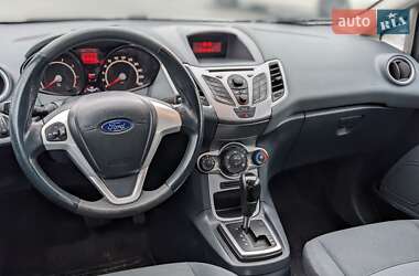 Хэтчбек Ford Fiesta 2011 в Киеве