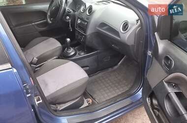 Хэтчбек Ford Fiesta 2006 в Кременчуге