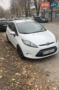 Хэтчбек Ford Fiesta 2011 в Запорожье