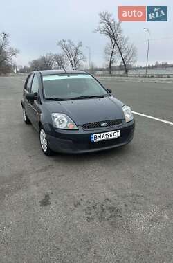 Хэтчбек Ford Fiesta 2007 в Ромнах