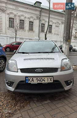 Хетчбек Ford Fiesta 2006 в Києві