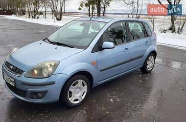 Хэтчбек Ford Fiesta 2006 в Харькове