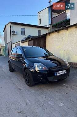 Хэтчбек Ford Fiesta 2006 в Одессе