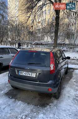 Хэтчбек Ford Fiesta 2007 в Львове