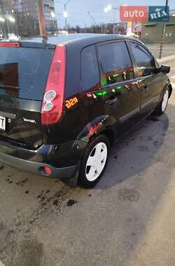 Хэтчбек Ford Fiesta 2008 в Харькове