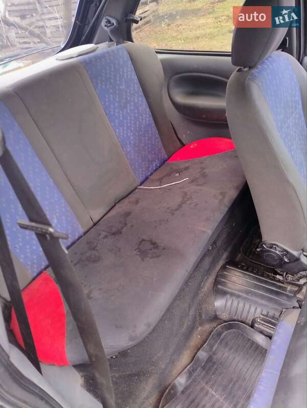 Хетчбек Ford Fiesta 1999 в Лобойківці фото 4 Хетчбек Ford Fiesta 1999 в Лобойківці