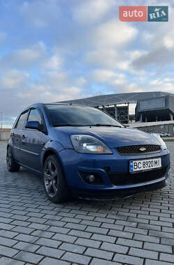 Хетчбек Ford Fiesta 2008 в Львові