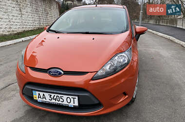 Хетчбек Ford Fiesta 2012 в Києві